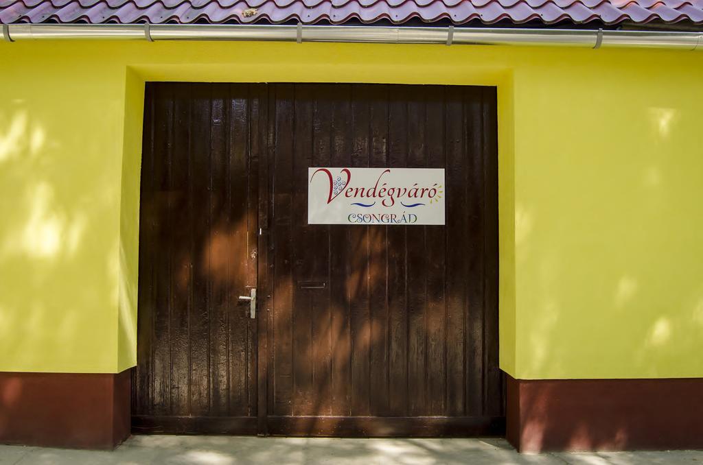 Csongradi Vendegvaro Apartmanok, Szarka Haz Zewnętrze zdjęcie